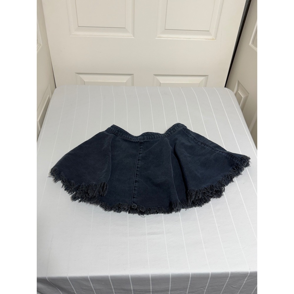 Free People Black Denim Mini Skirt Frayed Raw Hem Skater XS Distressed Washed - Picture 6 of 6